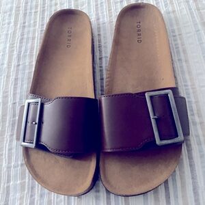 Women’s 11 wide Torrid Single Buckle Slide,  never been worn